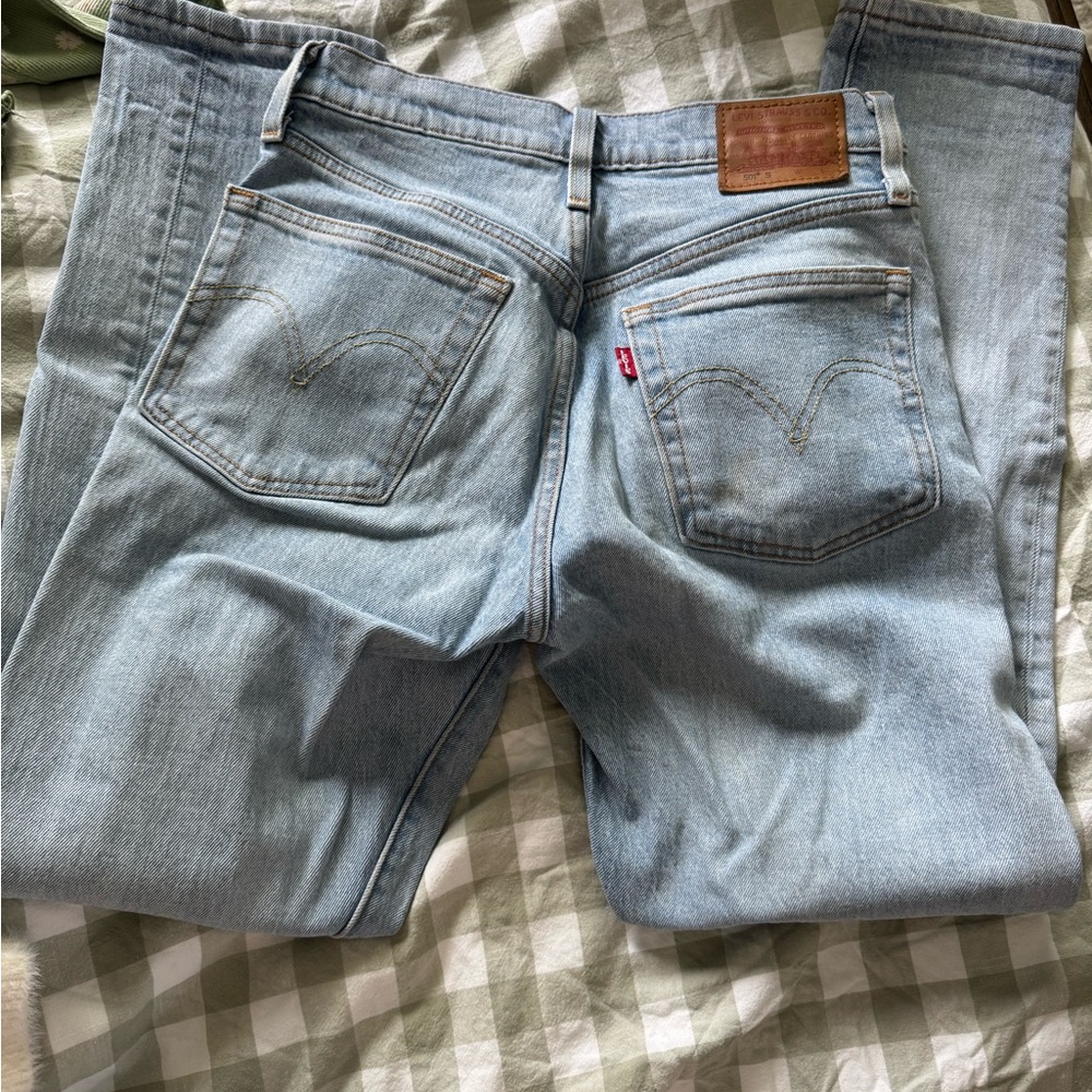 Levi's Light Wash 501